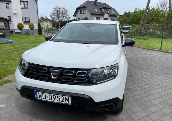 Dacia Duster cena 29793 przebieg: 200000, rok produkcji 2019 z Lesko małe 121